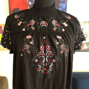 Size Medium embroidered high neck blouse